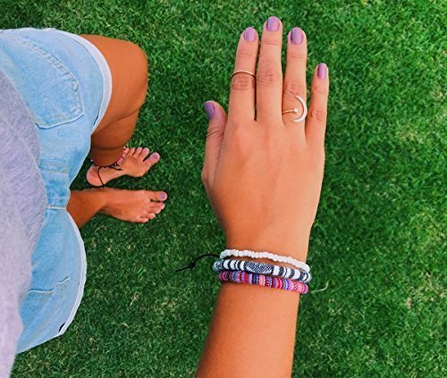Made by Nami Pulsera Boho Surfer para Mujer y Hombre - Accesorios para Fiestas y de Playa - Hechos a Mano - 100% Resistente al Agua y Ajustable (Amarillo)