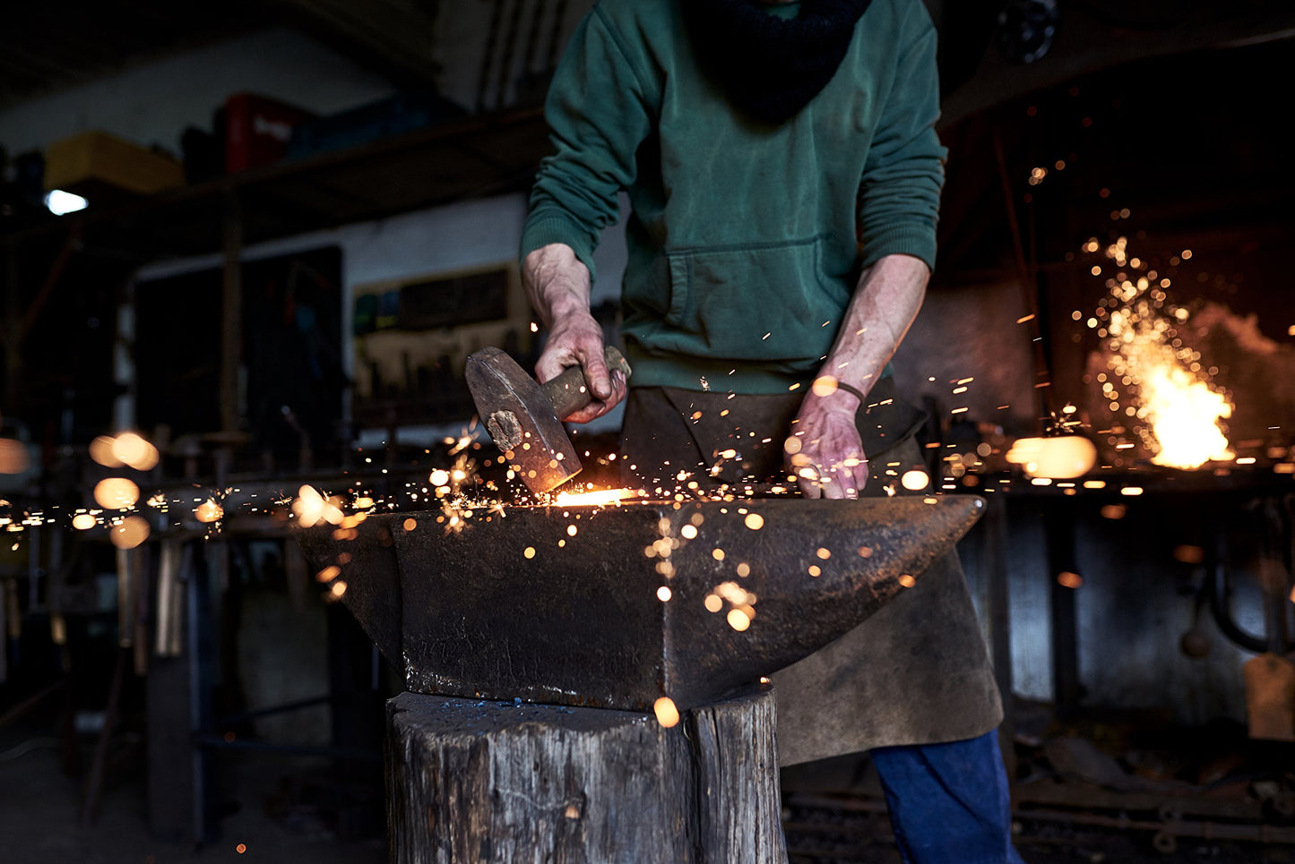 Forging Art Bcn® Rosa Eterna de Hierro Forjada a Mano - Regalo Día de la Madre, Sant Jordi, San Valentín, Bodas de hierro (6 aniversario) (Cian)